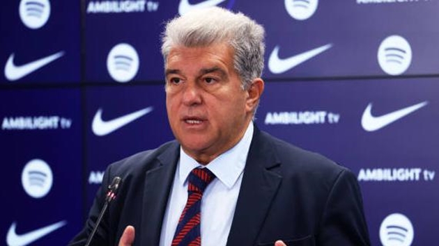 Barcelona bỏ lỡ Nico Williams: Sự do dự của Laporta và tương lai bất định