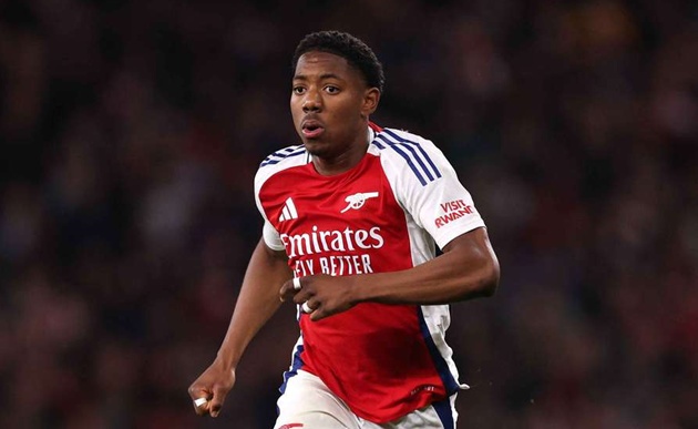 Arsenal trói chân tài năng trẻ Lewis-Skelly, phá tan giấc mộng của Real Madrid