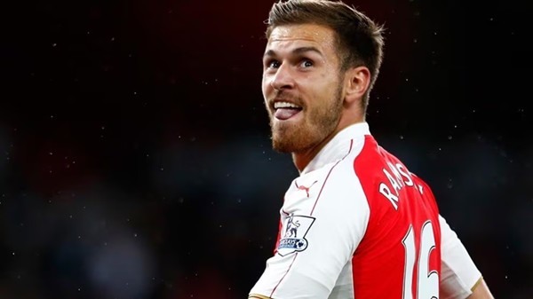 Aaron Ramsey: Chuyến hành trình từ chối Man United đến thành công rực rỡ tại Arsenal