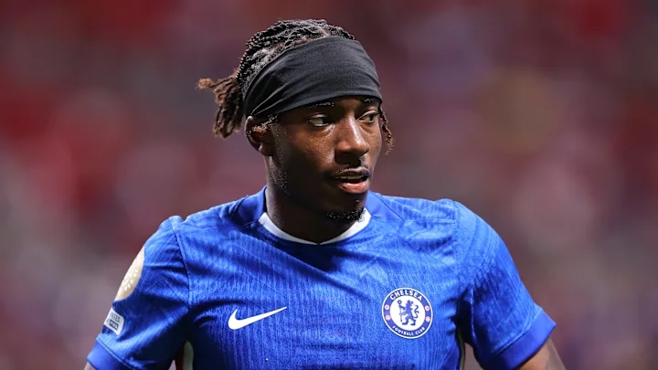 Bom tấn Noni Madueke: Từ hoài nghi đến niềm tin của người hâm mộ Arsenal